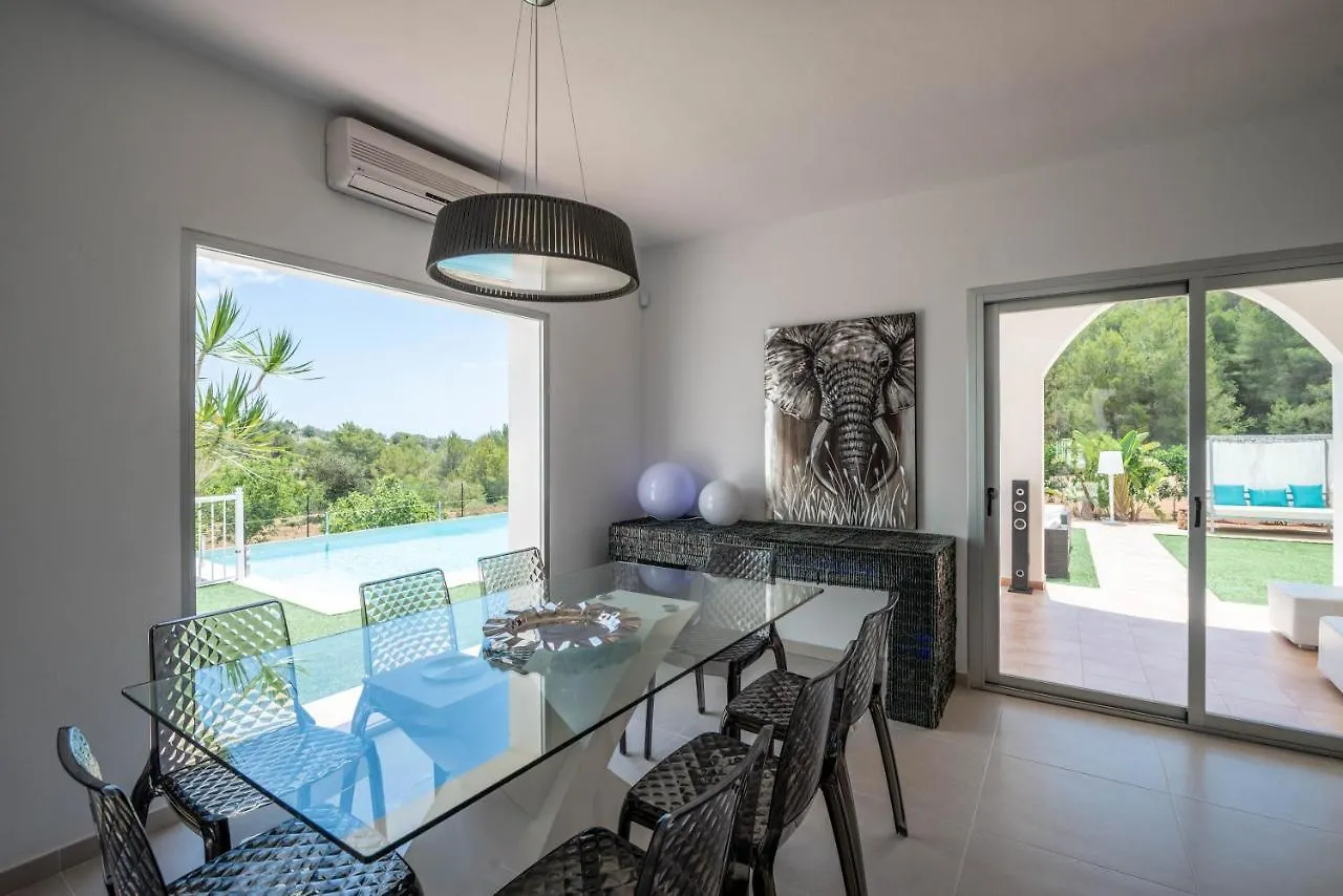 Can Garchet White Ibiza Sant Jordi de ses Salines Spanien